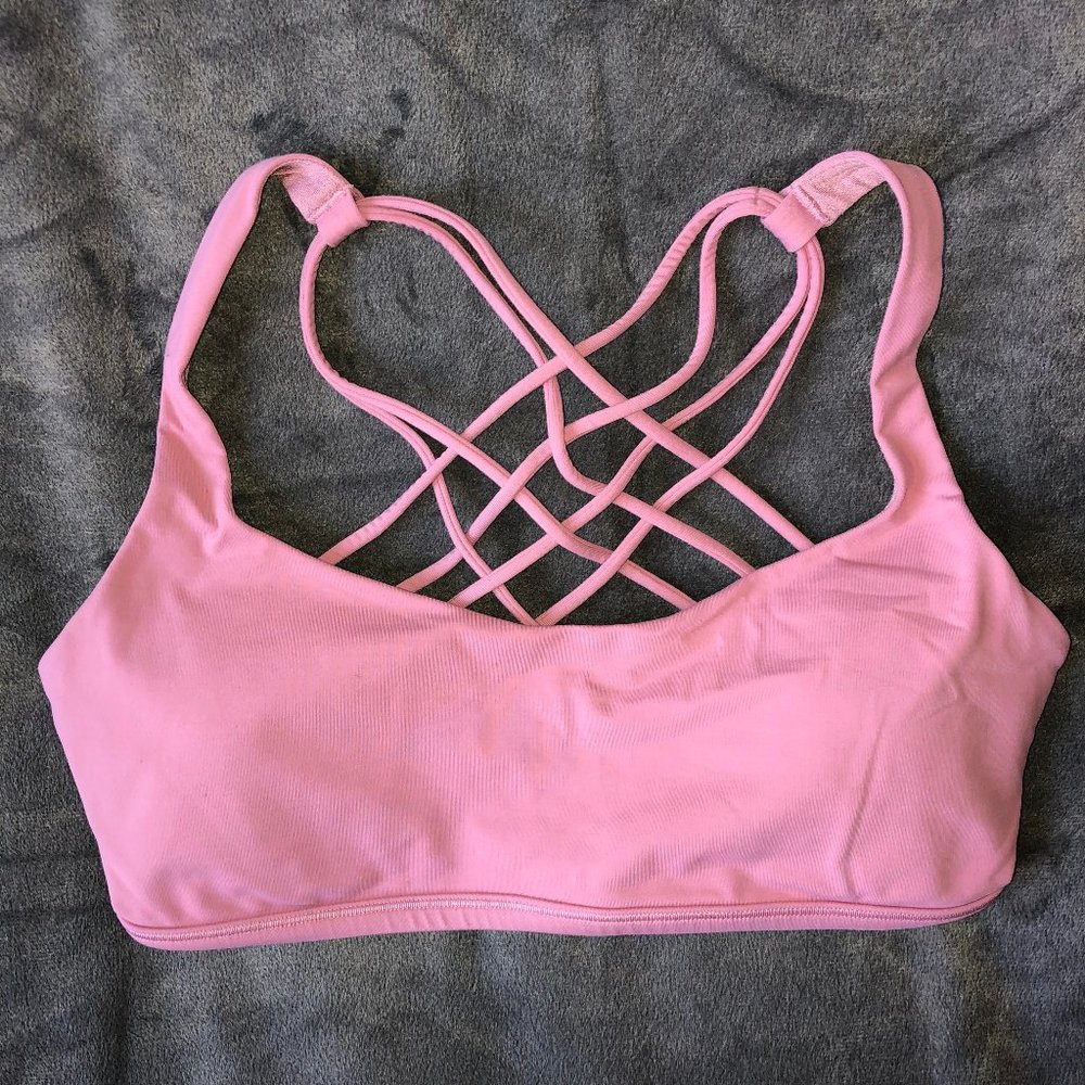 Lululemon Free to Be Sports Bra